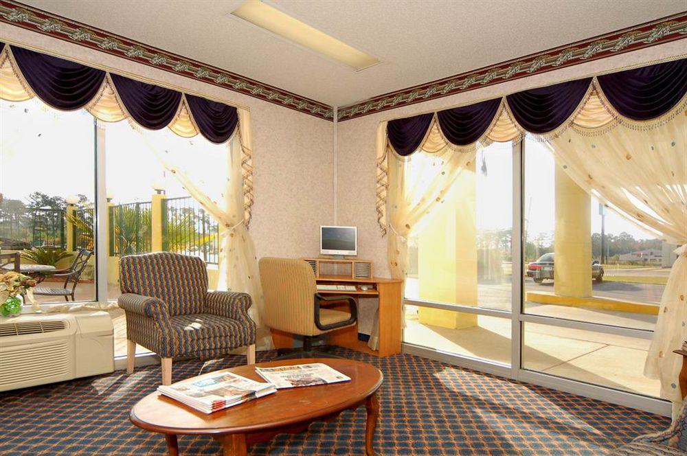 Econo Lodge Picayune Exterior photo